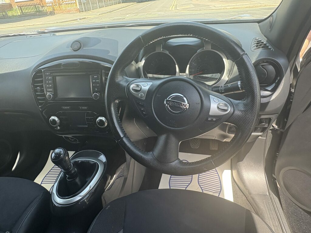 Nissan Juke 1.6 Tekna Xtron White #9