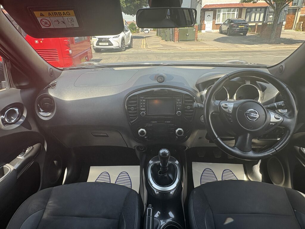 Nissan Juke 1.6 Tekna Xtron White #6
