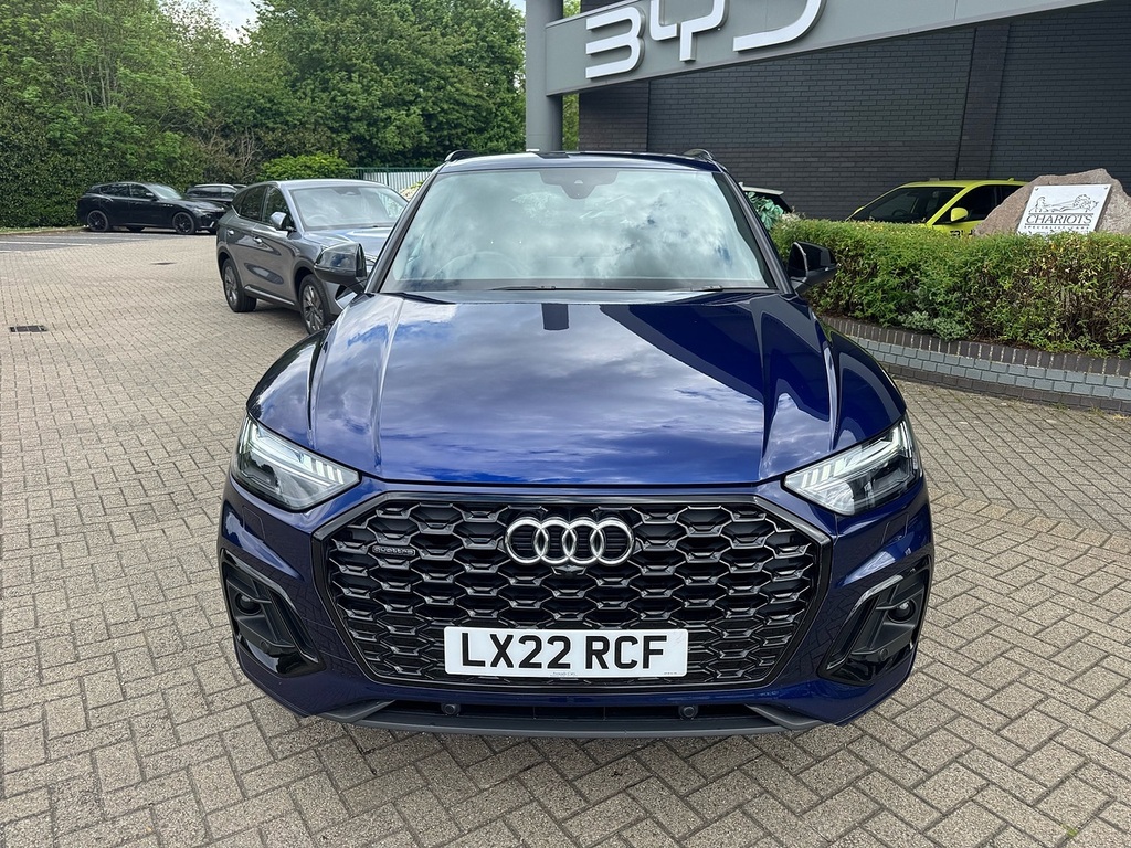 Audi Q5 Tfsi Edition 1 LX22RCF Blue #2