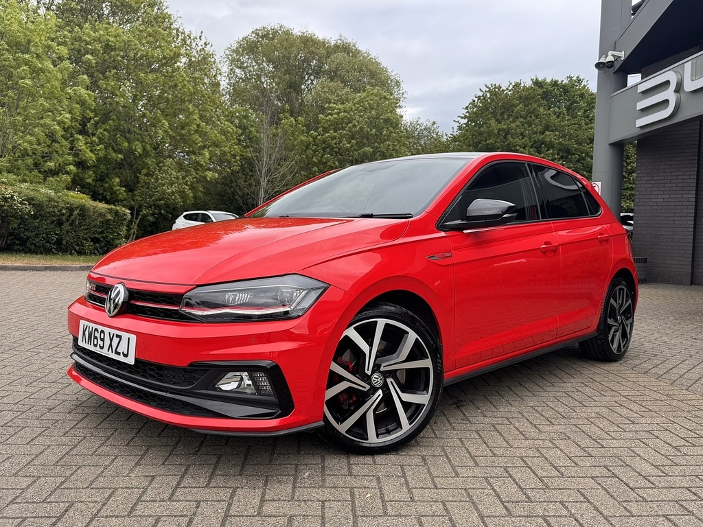 Volkswagen Polo Tsi Gti Red #2