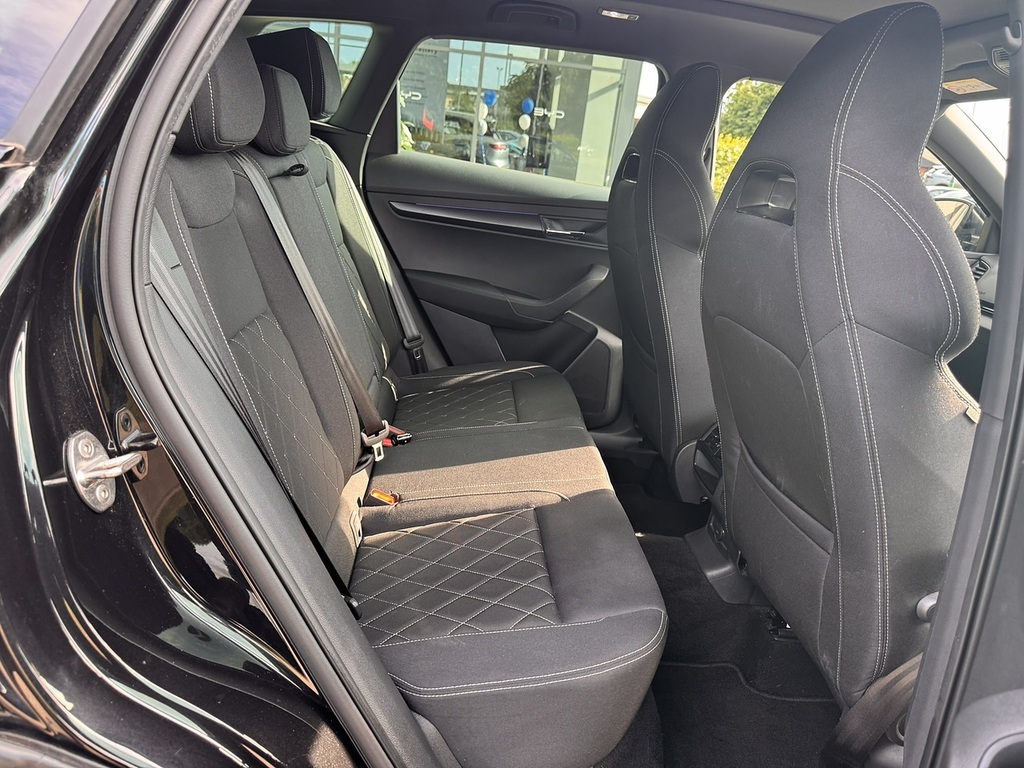 Skoda Karoq Tsi Act Sportline Black #5