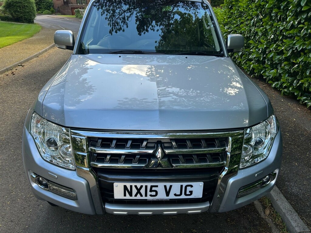 Mitsubishi Shogun 3.2 Di-dc 197 Barbarian Black #6