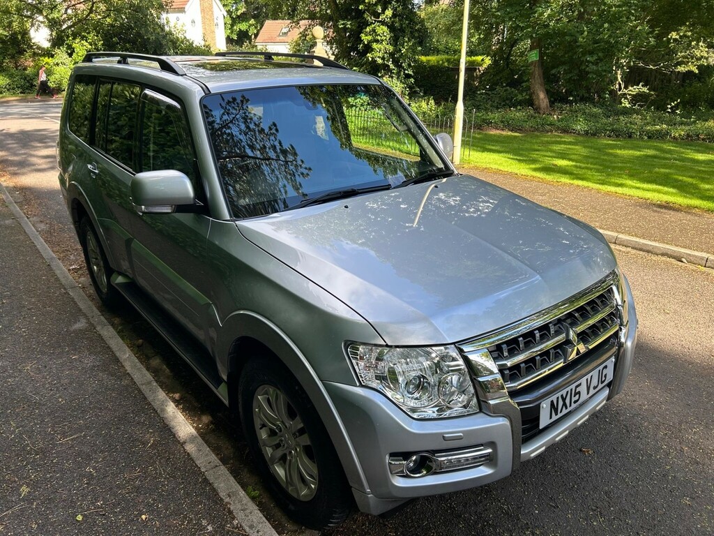Mitsubishi Shogun 3.2 Di-dc 197 Barbarian Black #16