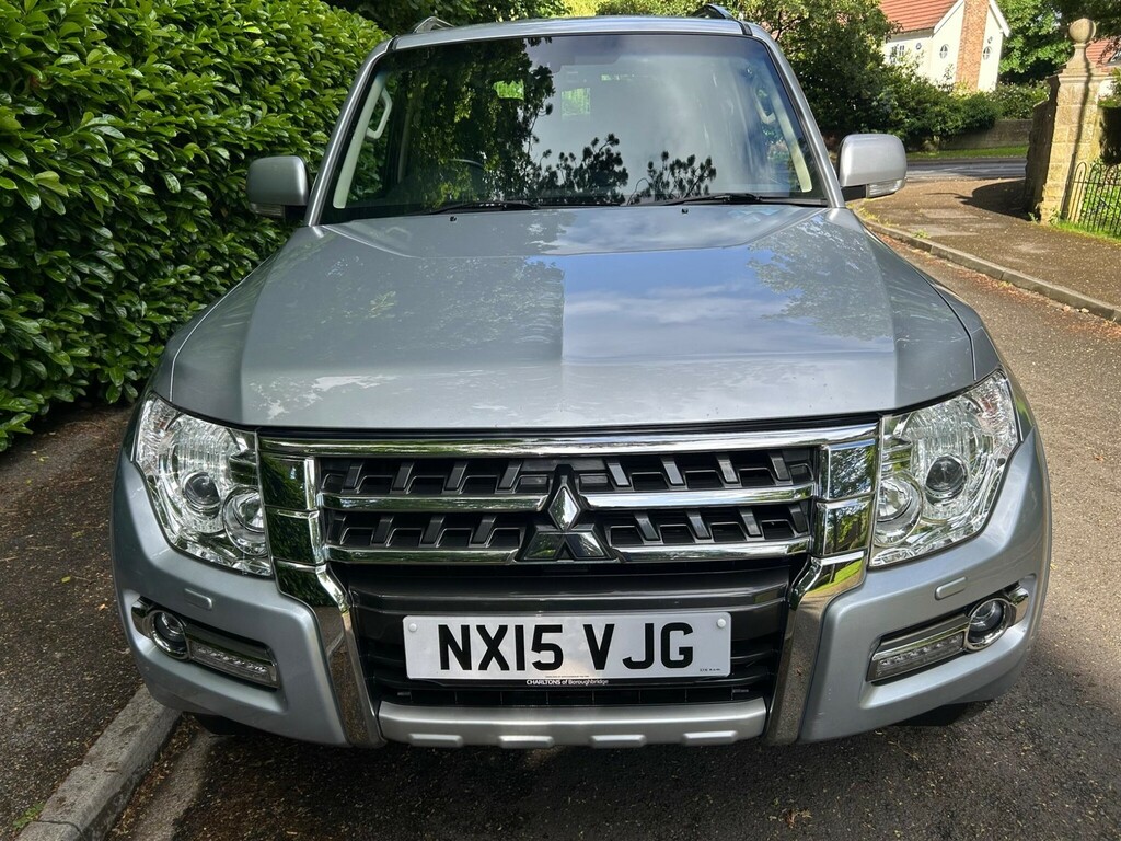 Mitsubishi Shogun 3.2 Di-dc 197 Barbarian Black #41