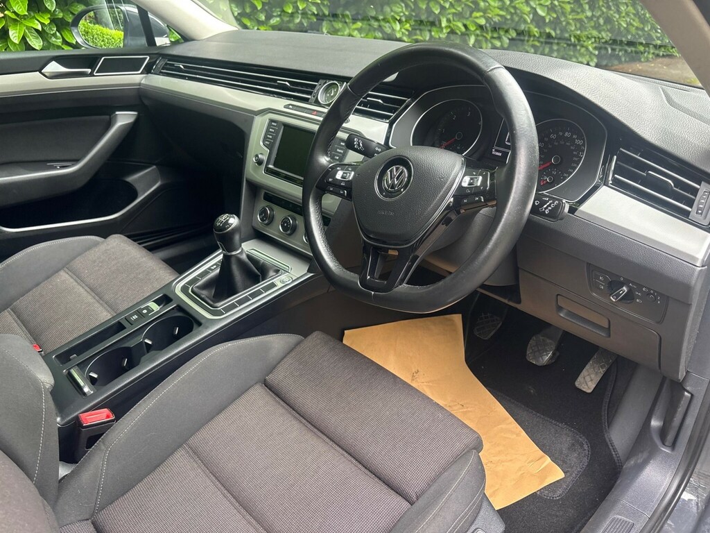 Volkswagen Passat 2.0 Tdi Bluemotion Tech Se Business Black #46