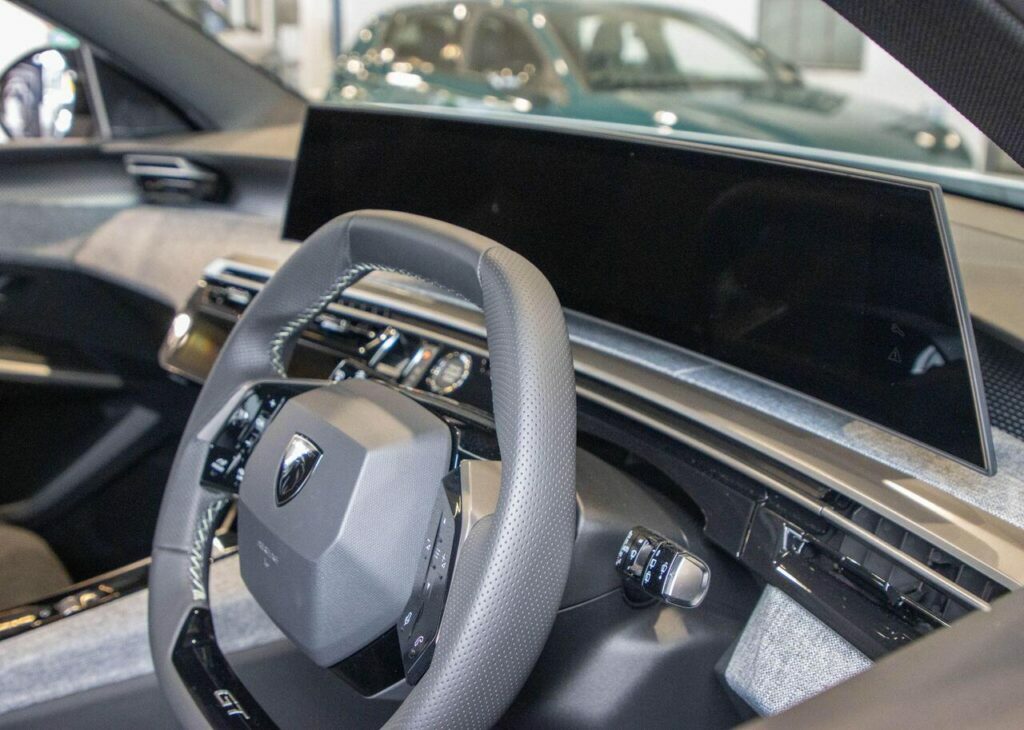 Peugeot 5008 1.2 Puretech Active #31