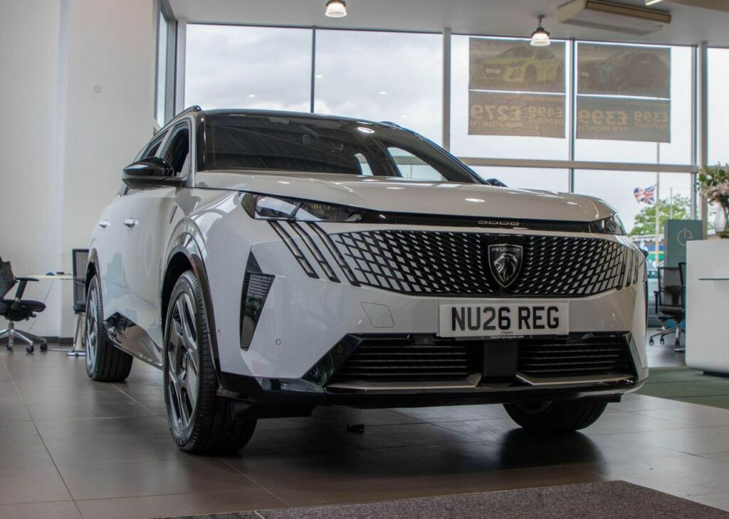 Peugeot 5008 1.2 Puretech Active #6
