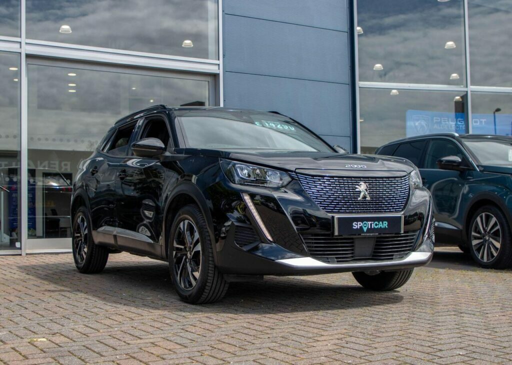 Peugeot 2008 1.2 Puretech Allure Premium Eat Euro 6 S S Black