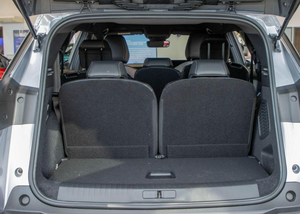 Peugeot 5008 Mpv Black #12