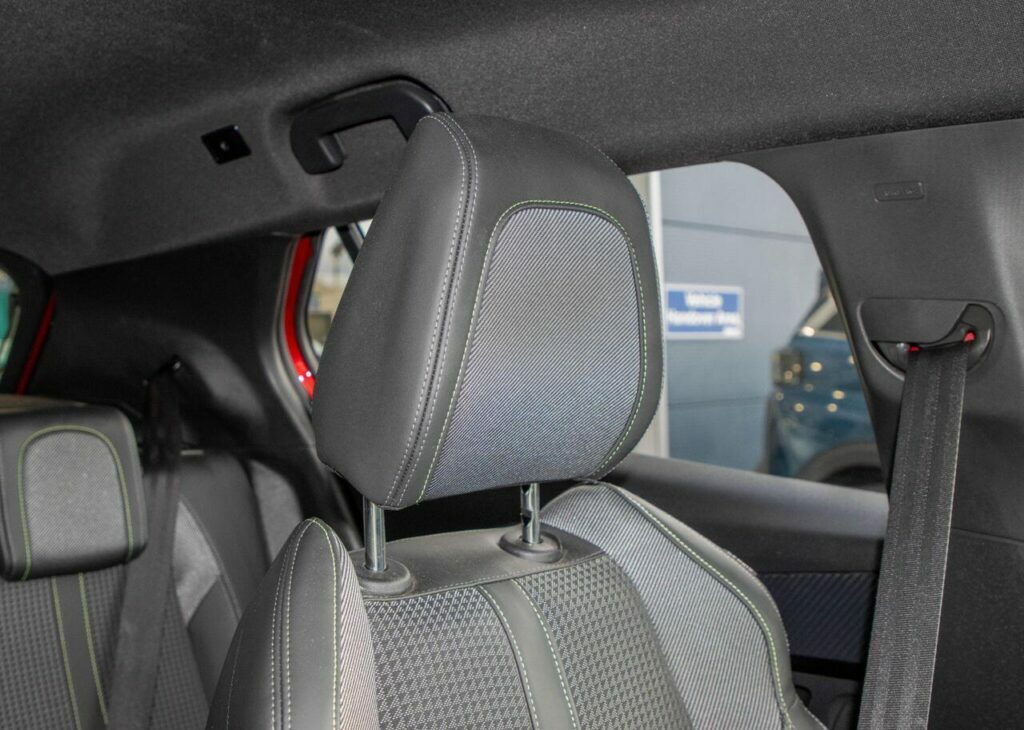 Peugeot 2008 Gt Puretech Ss  #30