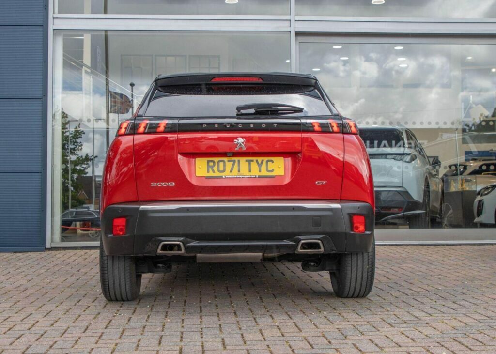 Peugeot 2008 1.2 Puretech Gt Euro 6 S S Red #4