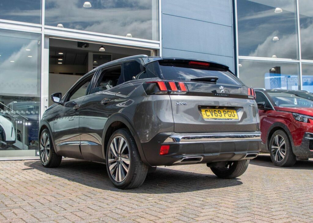 Peugeot 3008 1.6 Puretech Gt Line Premium Eat Euro 6 S S Grey #4