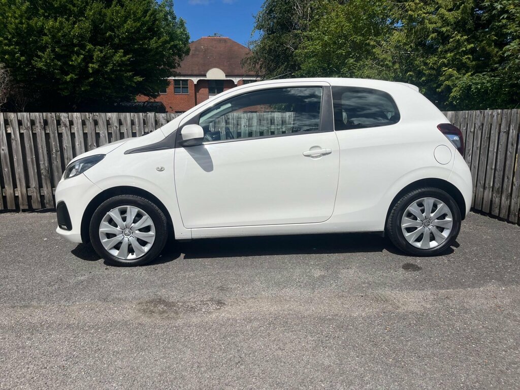 Peugeot 108 1.0 Active Euro 6 MD16VZO White #2