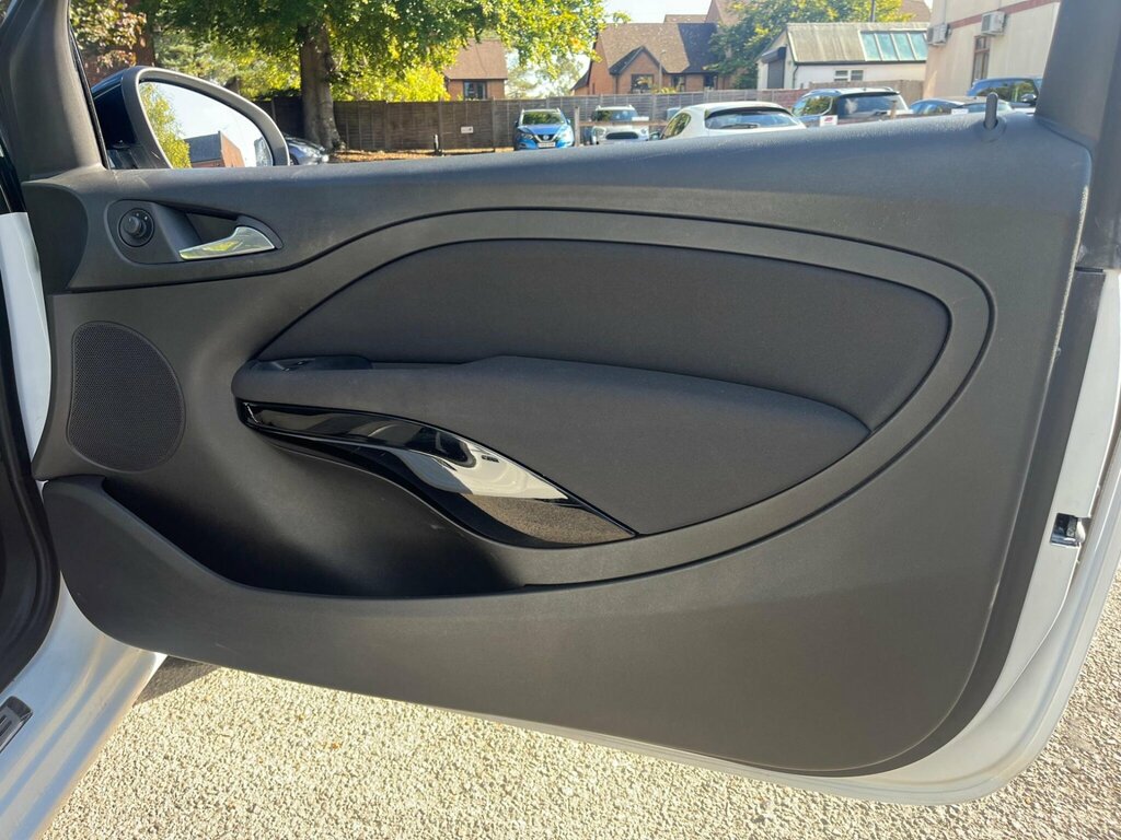 Vauxhall Adam 1.4I Glam  #23