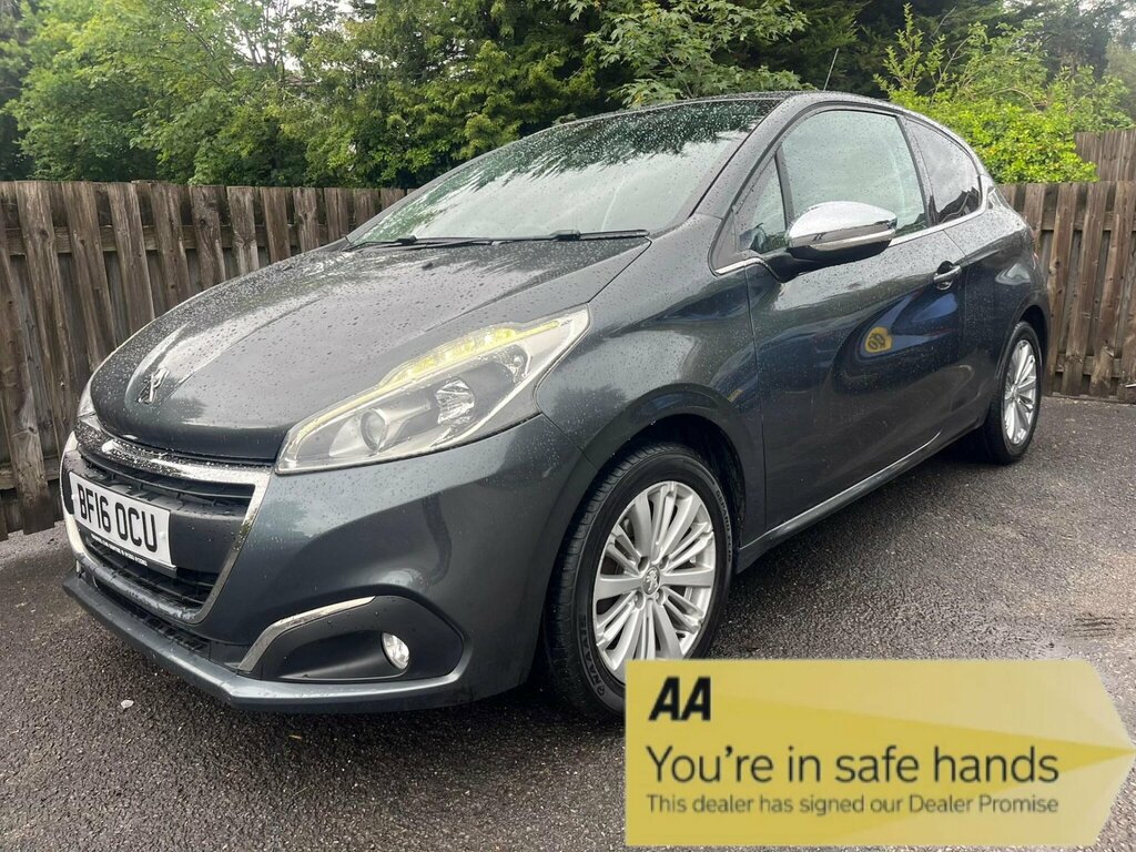 Peugeot 208 1.2 Puretech Allure Euro 6 Grey