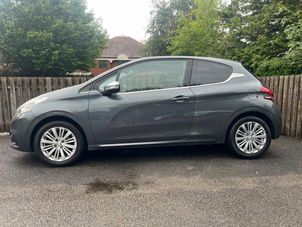 Peugeot 208 1.2 Puretech Allure Euro 6 BF16OCU Grey #2