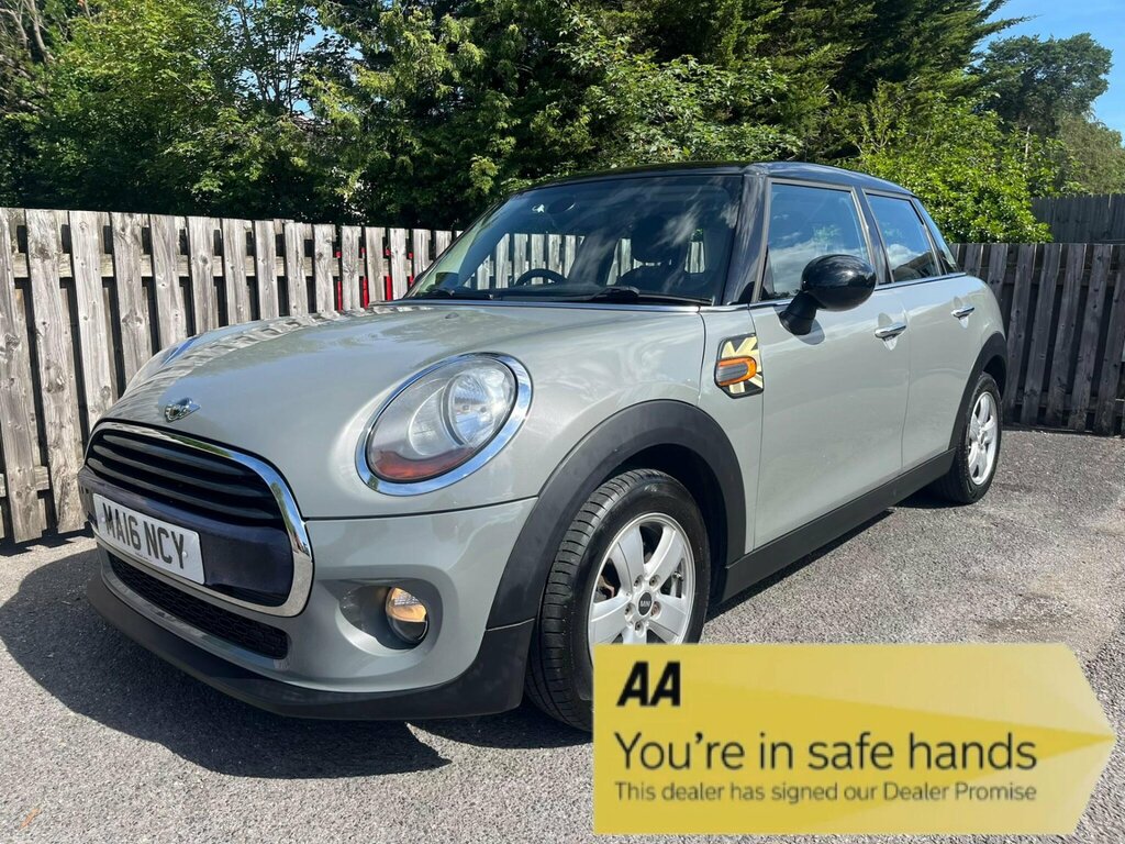 Mini Hatch 1.5 Cooper Euro 6 Ss 