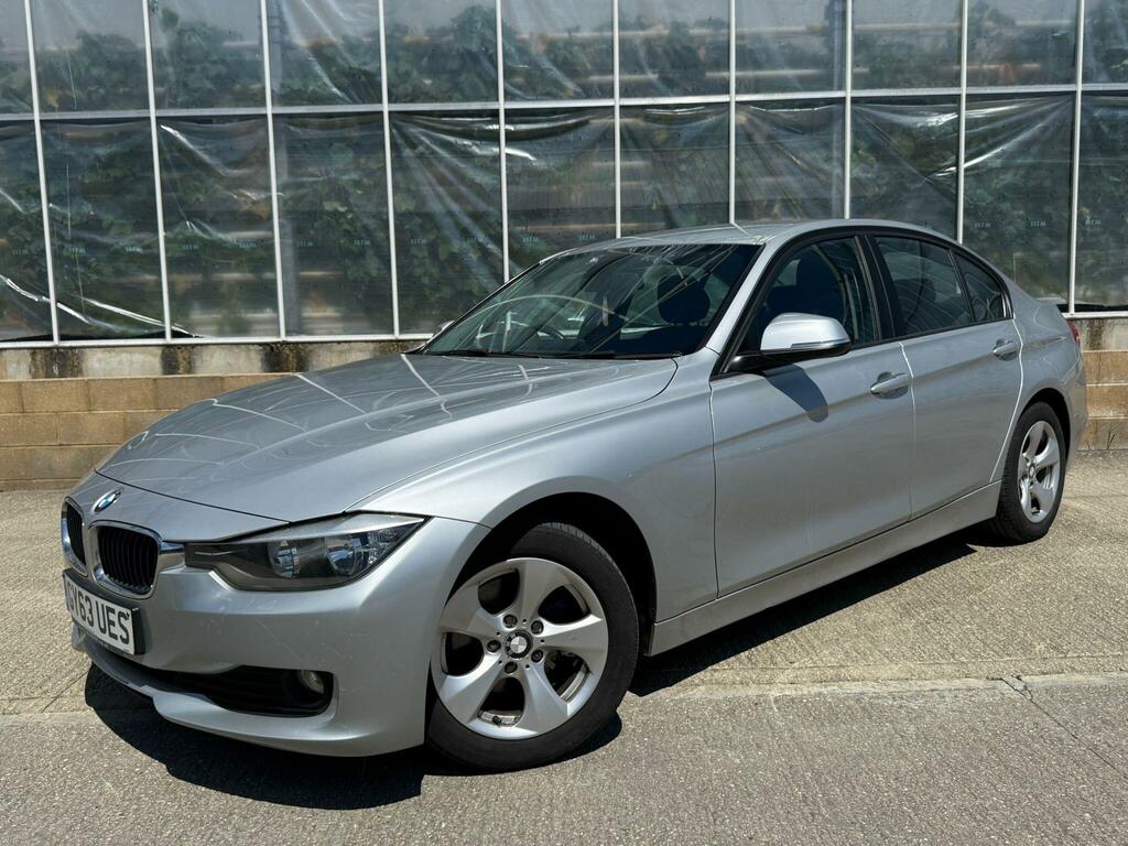 BMW 3 Series Estate 3.0 White #3