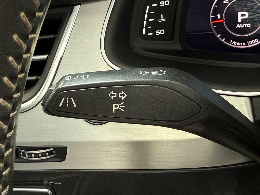Audi Q7 Sq7 Tdi Quattro 4Wd Black #33