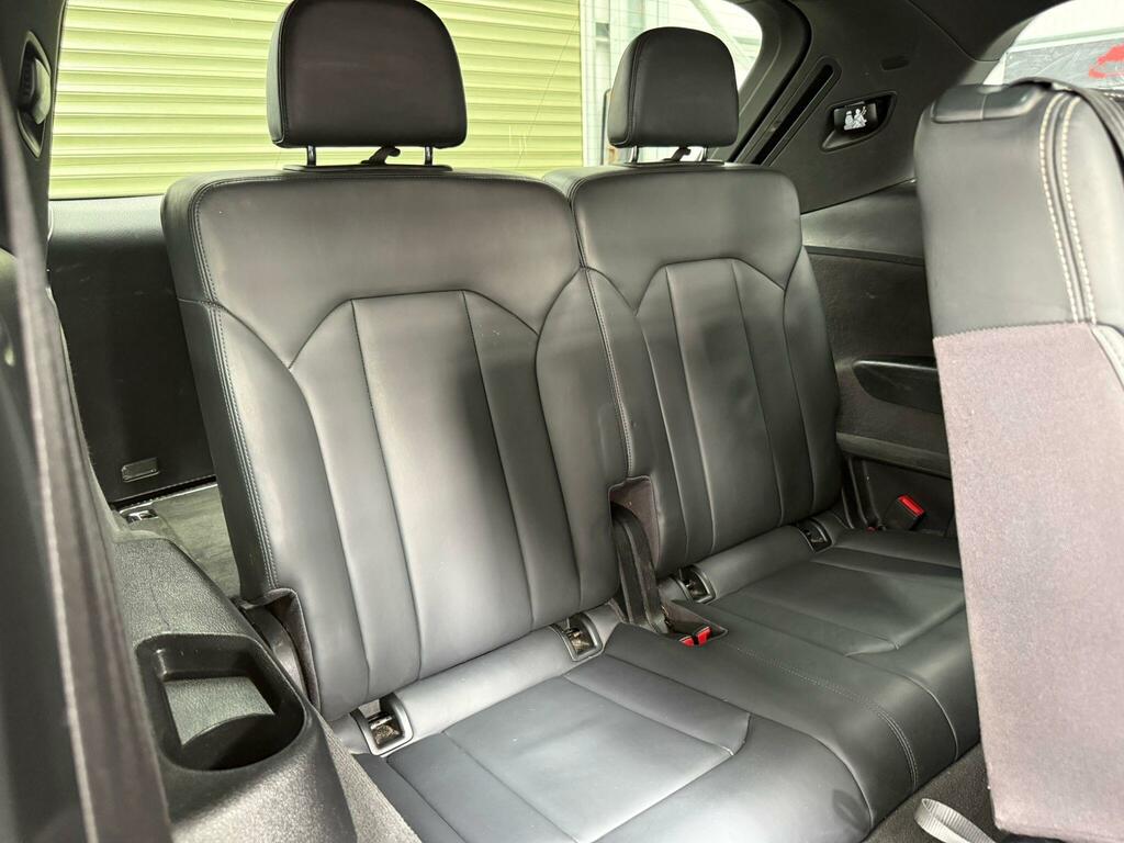 Audi Q7 Sq7 Tdi Quattro 4Wd Black #28
