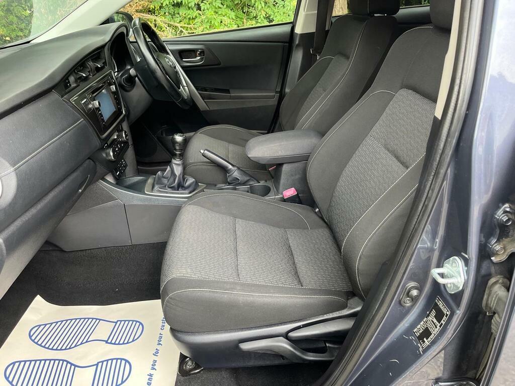 Toyota Auris 1.6 V-matic Icon Plus Euro 5 Blue #3