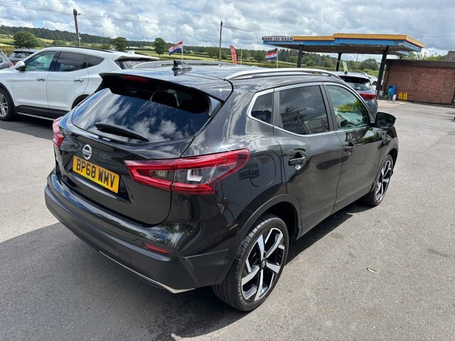 Nissan Qashqai 1.5 Dci Tekna Suv Euro 6 S S BP68WMV Black #2