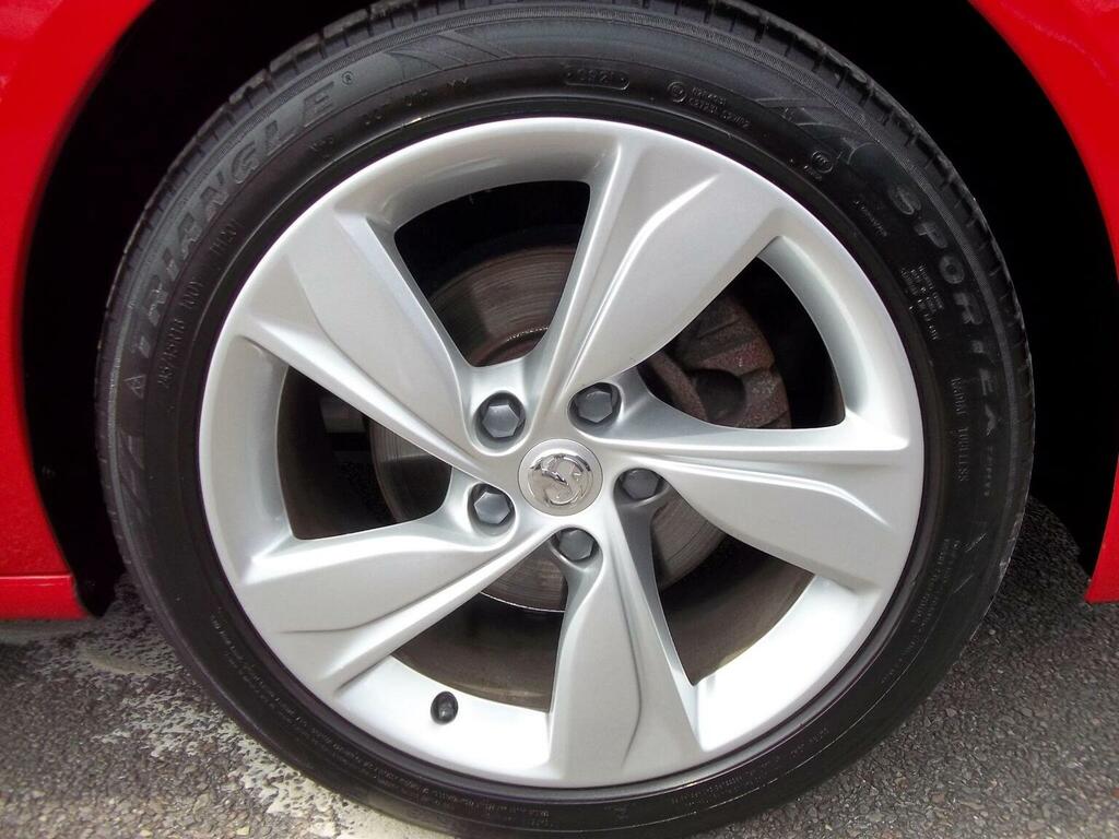 Vauxhall Insignia 1.6 Turbo D Blueinjection Sri Nav Grand Sport Euro Red #4