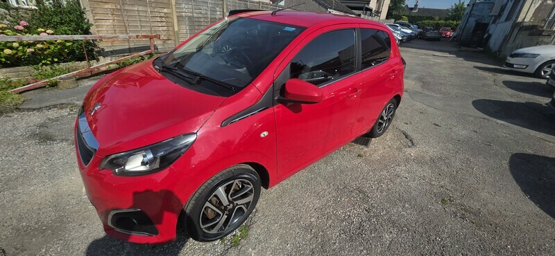 Peugeot 108 Allure 20 A Year Red