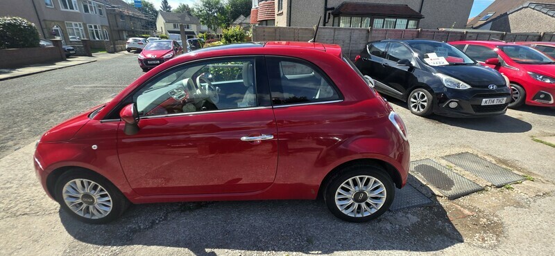 Fiat 500 Lounge 35 A Year Red #4