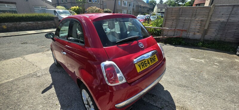 Fiat 500 Lounge 35 A Year Red #6