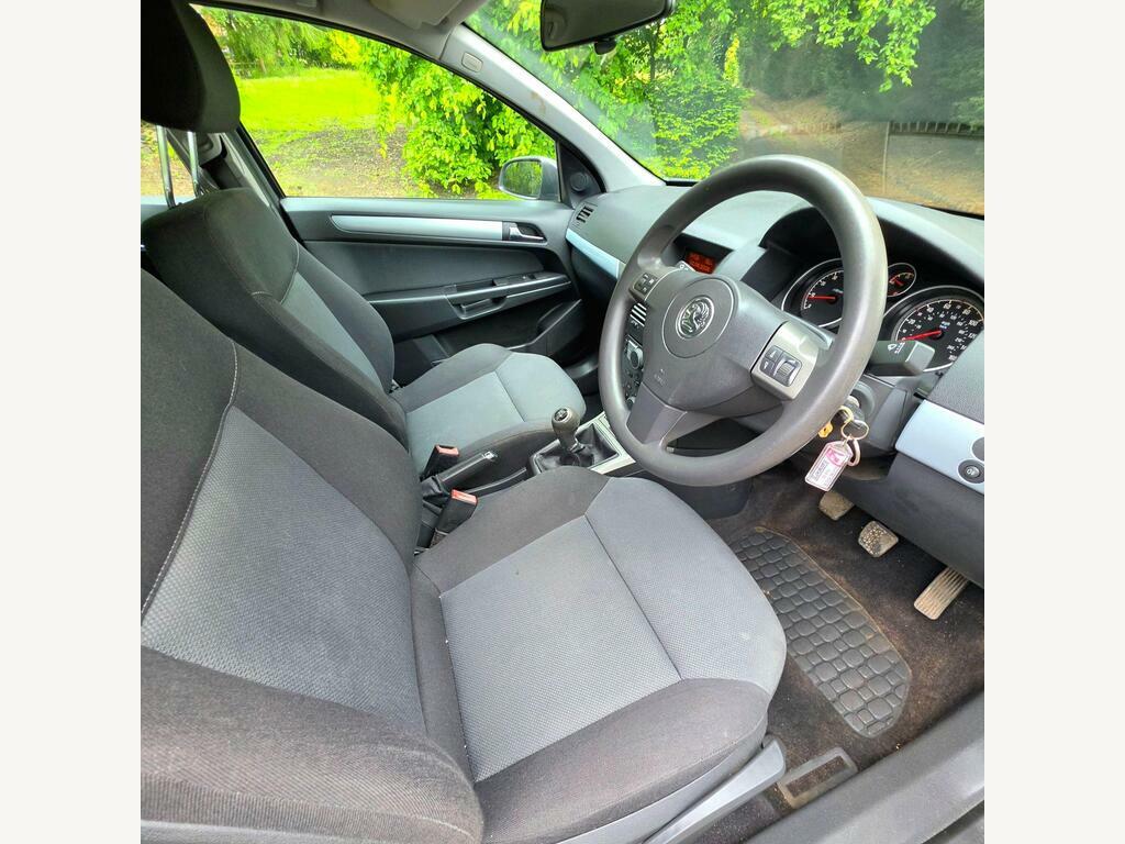 Vauxhall Astra 1.8I 16V Life Grey #17
