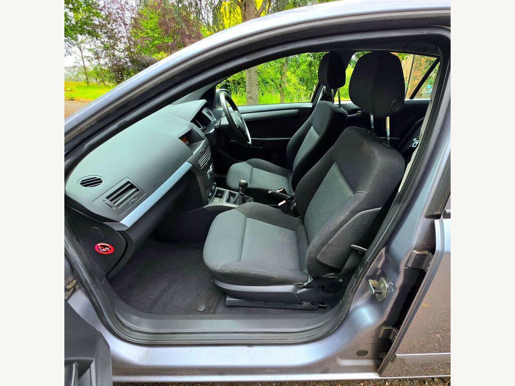 Vauxhall Astra 1.8I 16V Life Grey #32