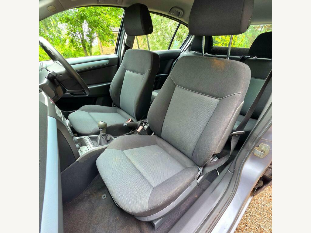 Vauxhall Astra 1.8I 16V Life Grey #33