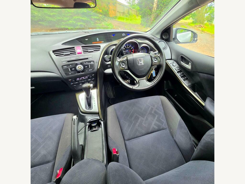 Honda Civic I-dtec Ex 5-Door Green #31