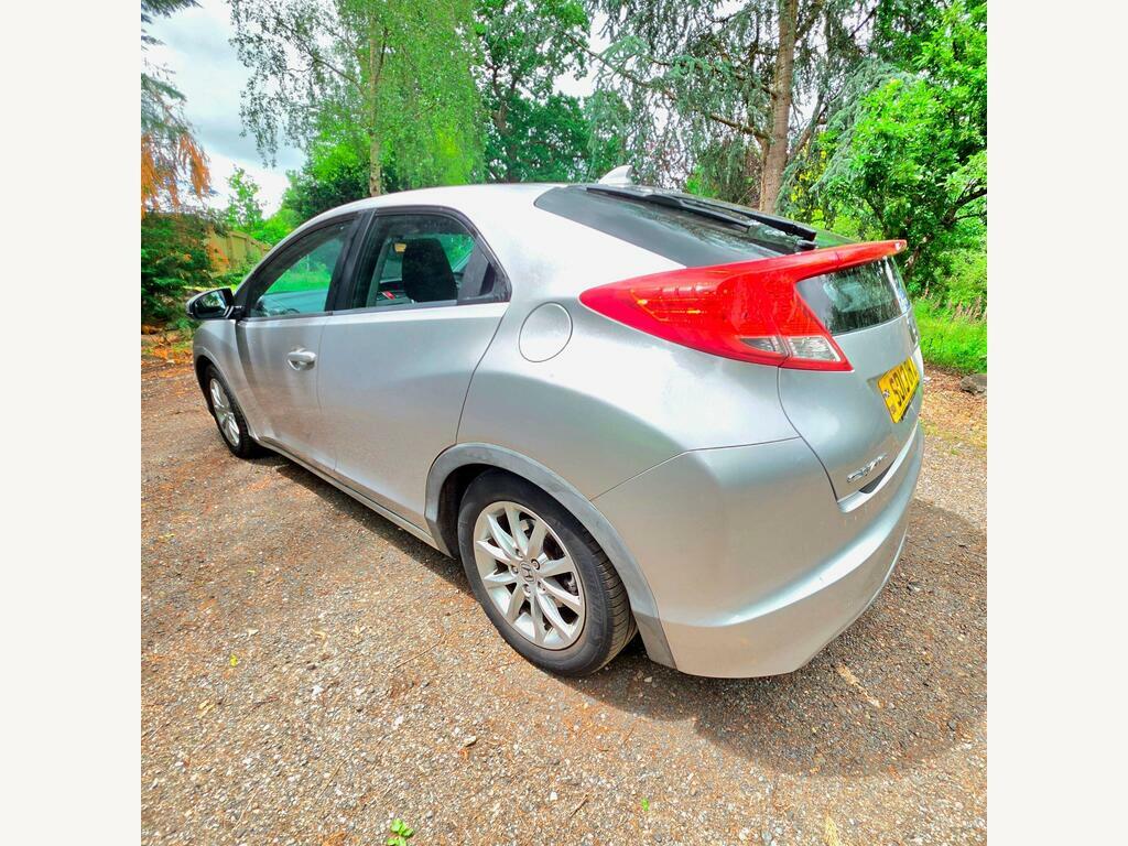 Honda Civic I-dtec Ex 5-Door Green #8