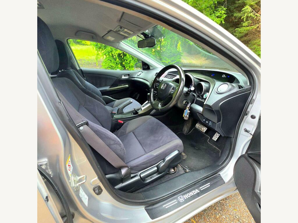 Honda Civic I-dtec Ex 5-Door Green #18