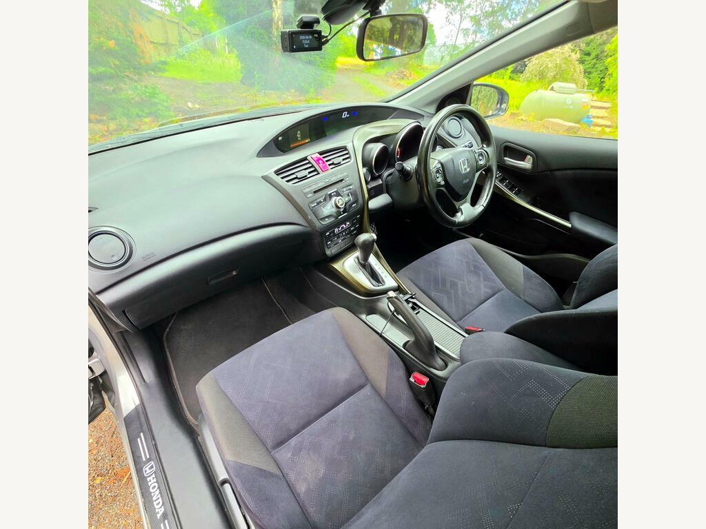 Honda Civic I-dtec Ex 5-Door Green #33