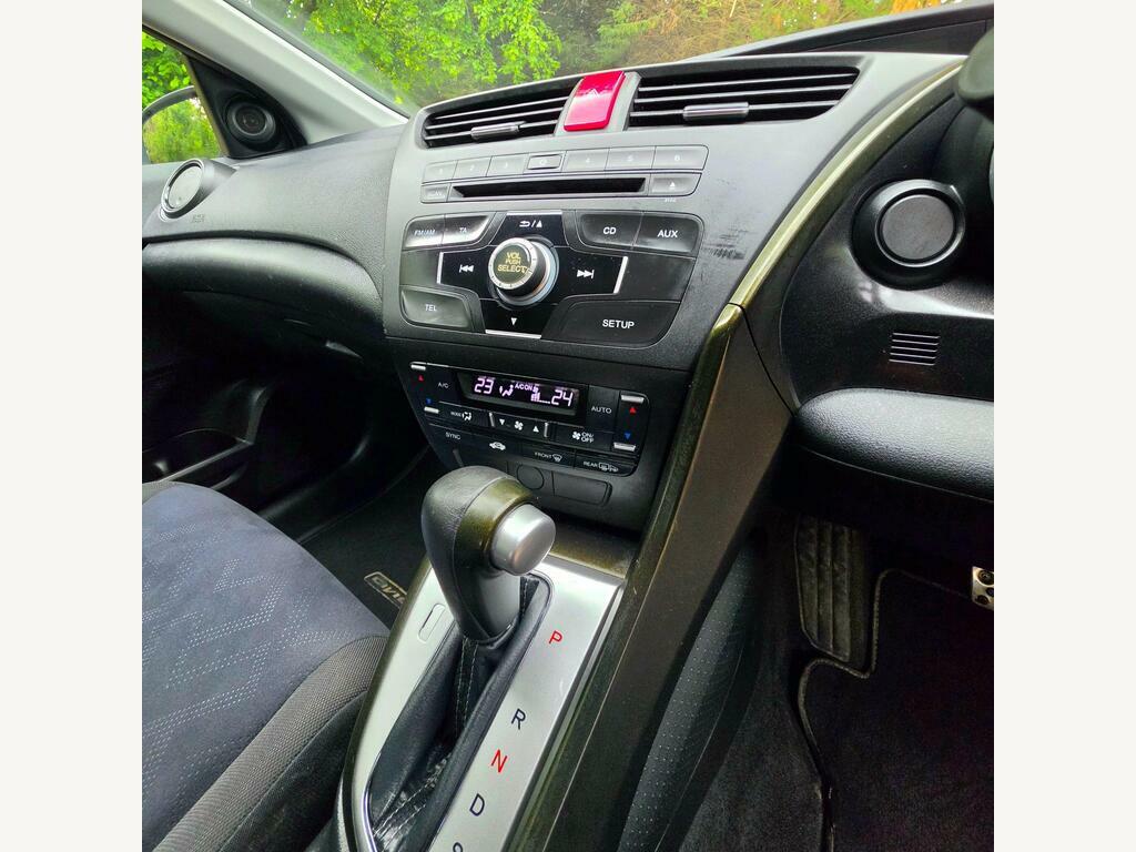 Honda Civic I-dtec Ex 5-Door Green #26