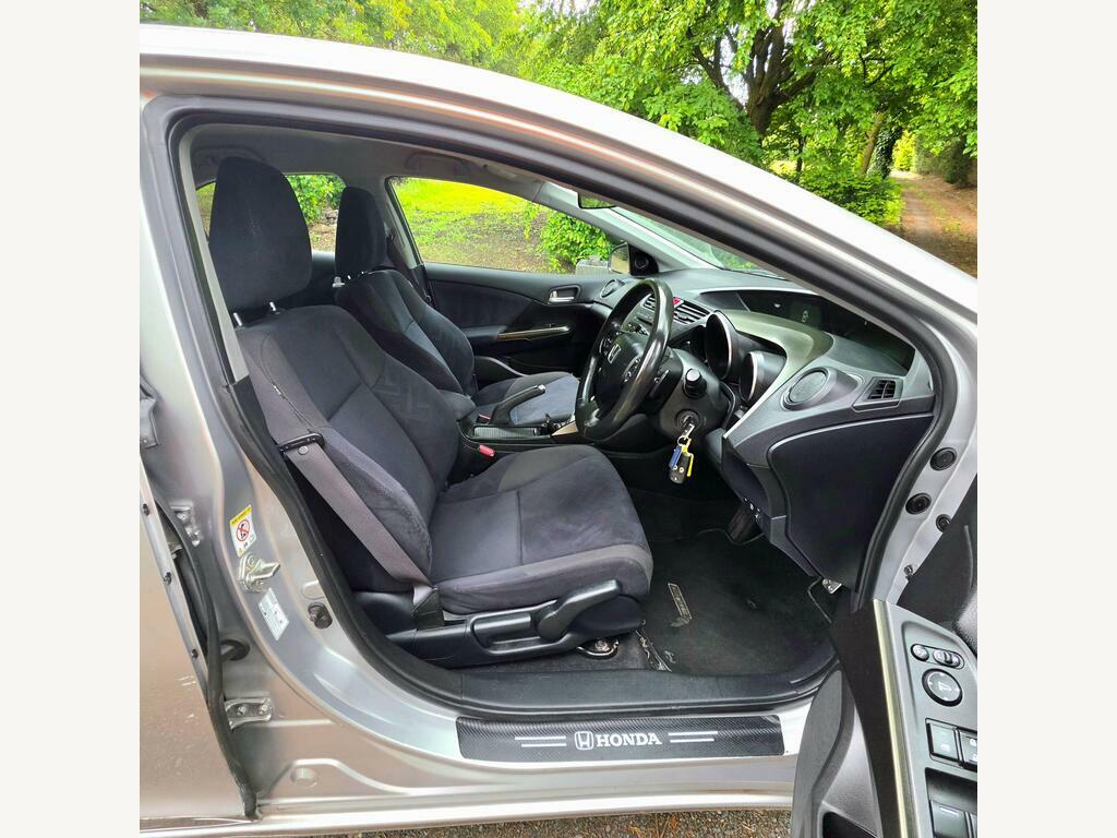 Honda Civic I-dtec Ex 5-Door Green #20