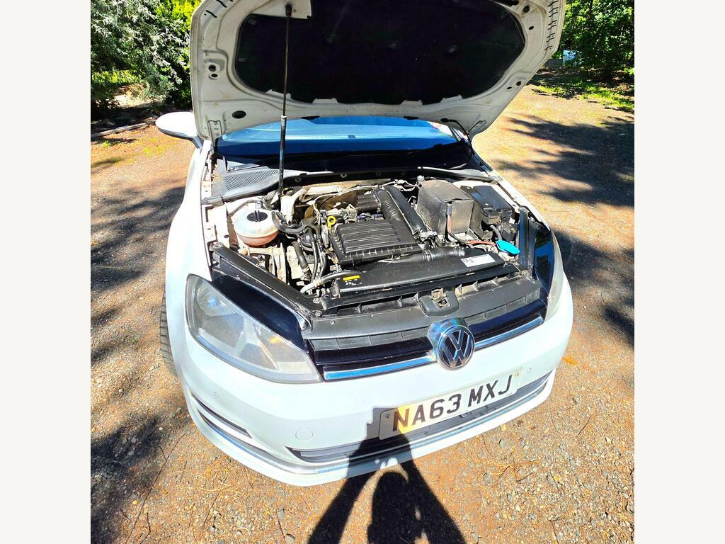 Volkswagen Golf 1.6 Tdi 105 Bluemotion Tech Se White #17