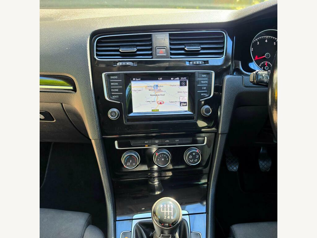 Volkswagen Golf 1.6 Tdi 105 Bluemotion Tech Se White #29
