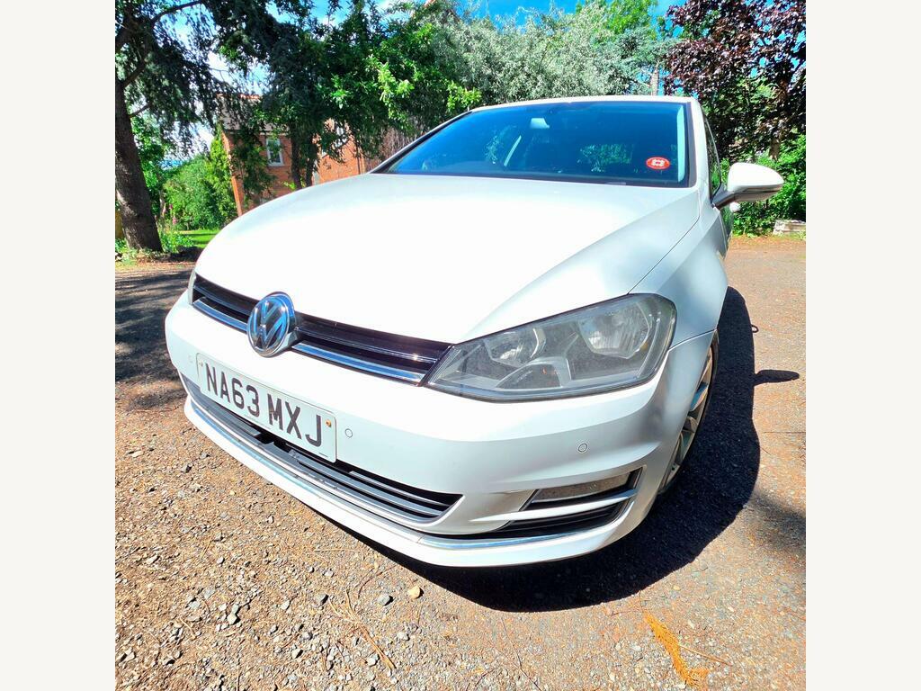 Volkswagen Golf 1.6 Tdi 105 Bluemotion Tech Se White #3