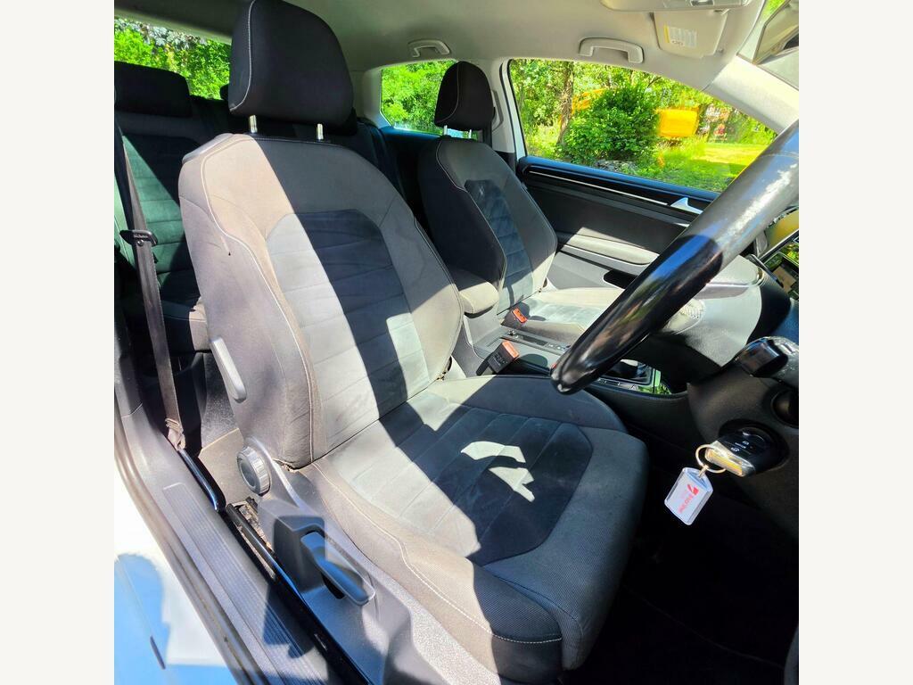 Volkswagen Golf 1.6 Tdi 105 Bluemotion Tech Se White #20