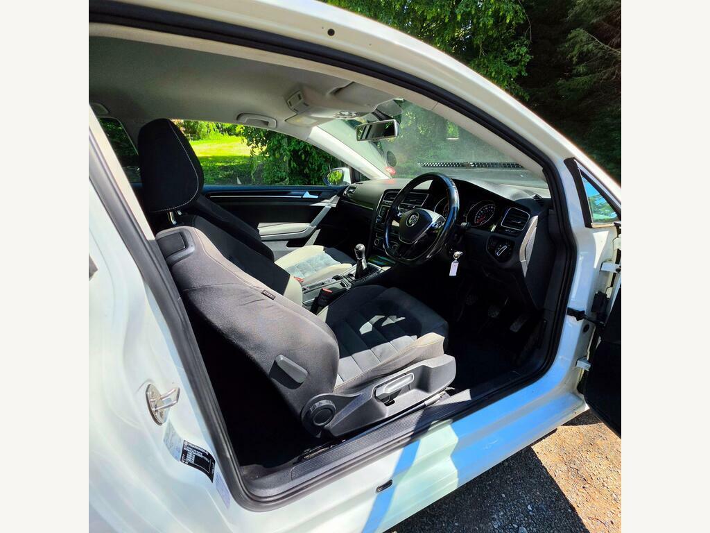 Volkswagen Golf 1.6 Tdi 105 Bluemotion Tech Se White #18