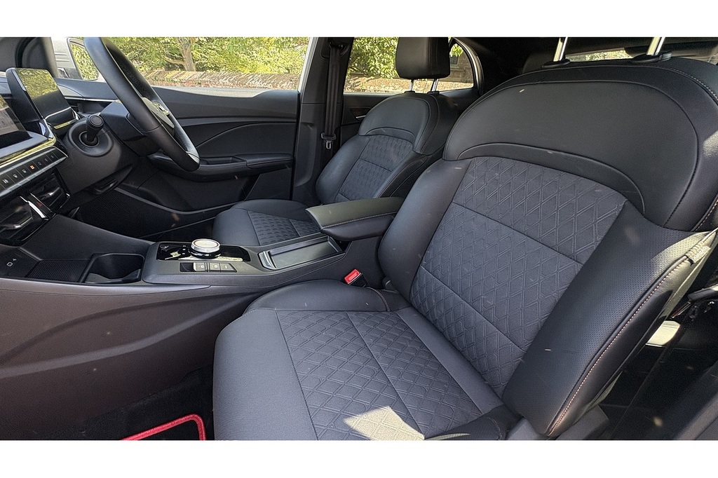 MG MG3 1.5 Hybrid Trophy Hatchback Hybrid Aut Red #31