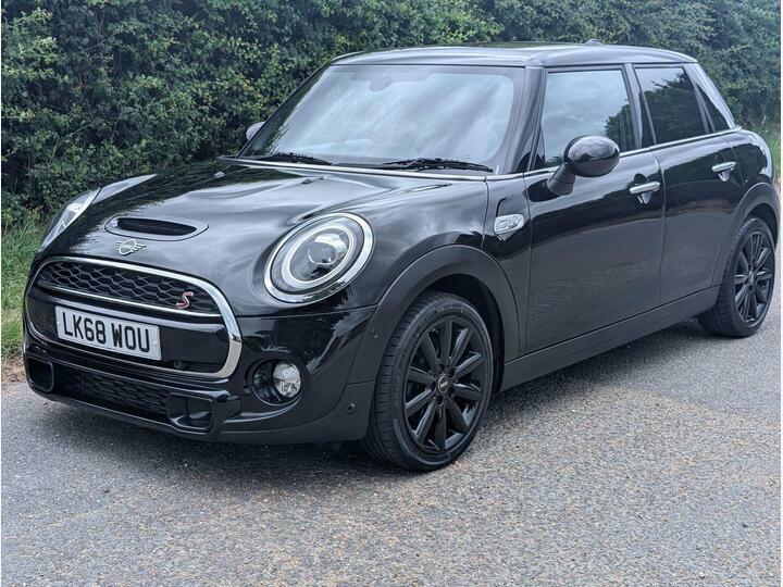 Mini Hatch 2.0 Cooper S Steptronic Euro 6 Ss Black #2
