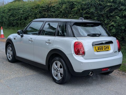 Mini Hatch 1.5 Cooper Classic LA68GHV Silver #4