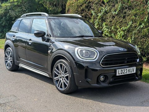 Mini Countryman 1.5 Cooper Exclusive Black