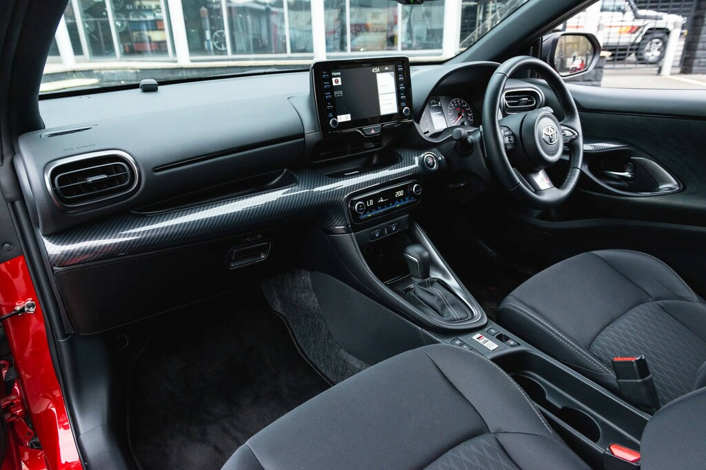 Toyota Yaris Petrol #6