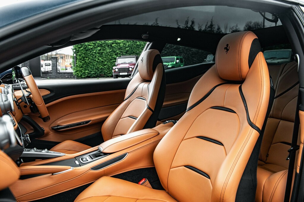 Ferrari Gtc4 Lusso T  #21